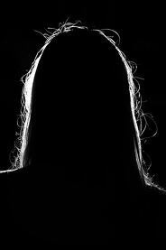 silhouette-376538_640
